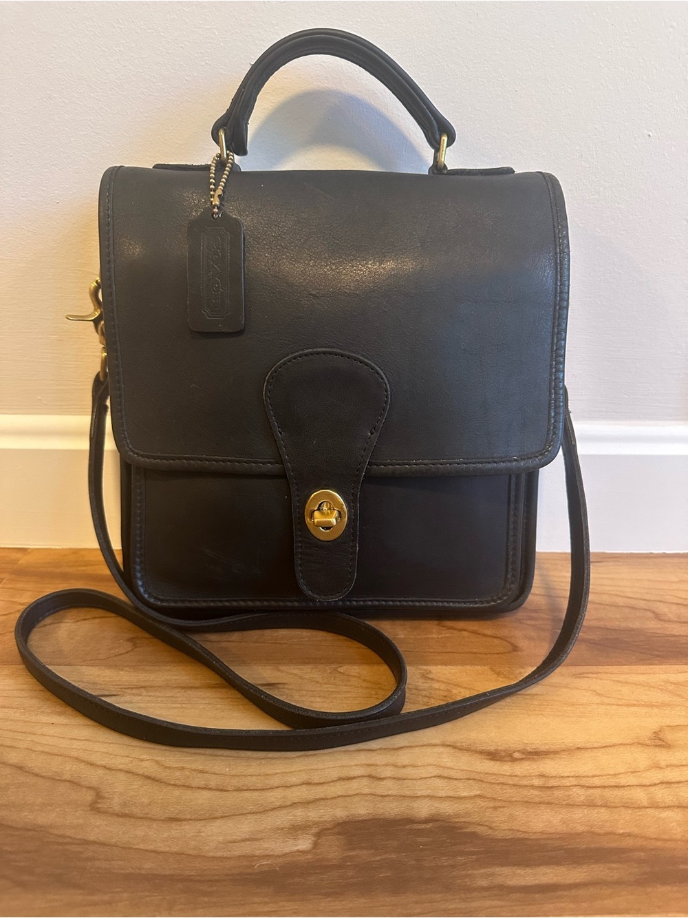 Vintage Coach Station Bag 5130 Black Leather Top Handle Crossbody USA